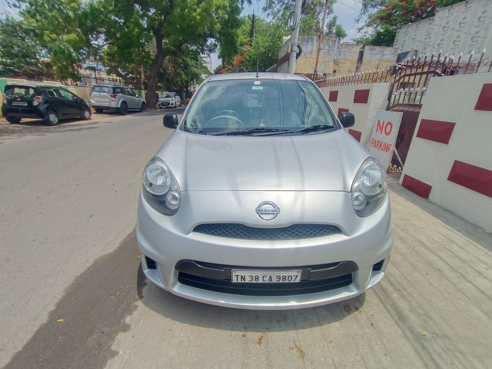 Nissan Micra Active